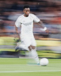 维尼修斯欧冠独造3球助皇马6比1大胜摩纳哥|最佳球员|体育赛事讨论|皇家马德里|基利安·姆巴佩|皇马欧冠_新浪体育_新浪新闻