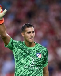 星空体育官网-个人前4场西甲均保持零封，马竞门将穆索成21世纪首人