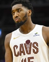 xingkong-有米切尔谁还要拉文？尼克斯领跑米球王争夺战